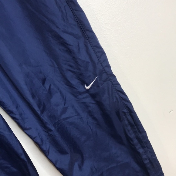 Vintage Nike dark blue windbreaker pants with swoosh on front leg size M 8-10 - Picture 4 of 12